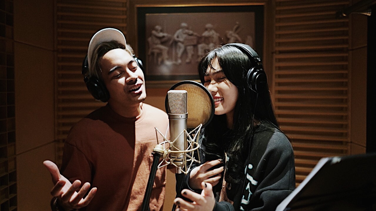 Isyana Sarasvati dan Gamaliel &#039;GAC&#039; Didapuk Disney Nyanyikan Lagu Aladdin